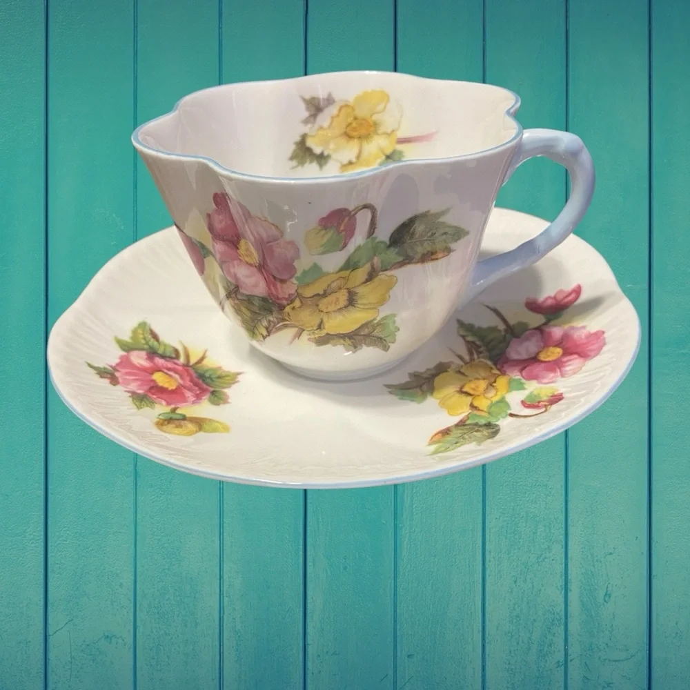 1950 Shelley Begonia Tea Cup Dainty Shape Cup and Saucer English Fine Bone China